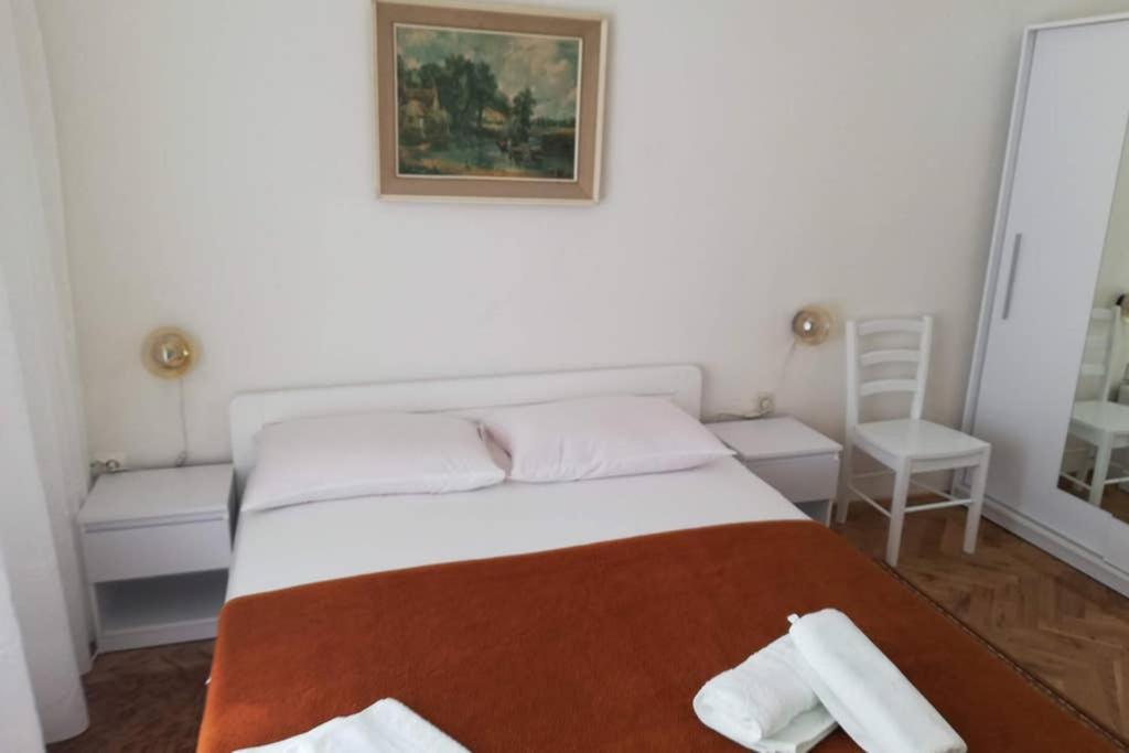 Ribaric Villa Banjol Екстериор снимка
