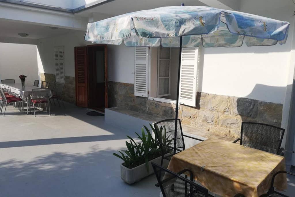 Ribaric Villa Banjol Екстериор снимка