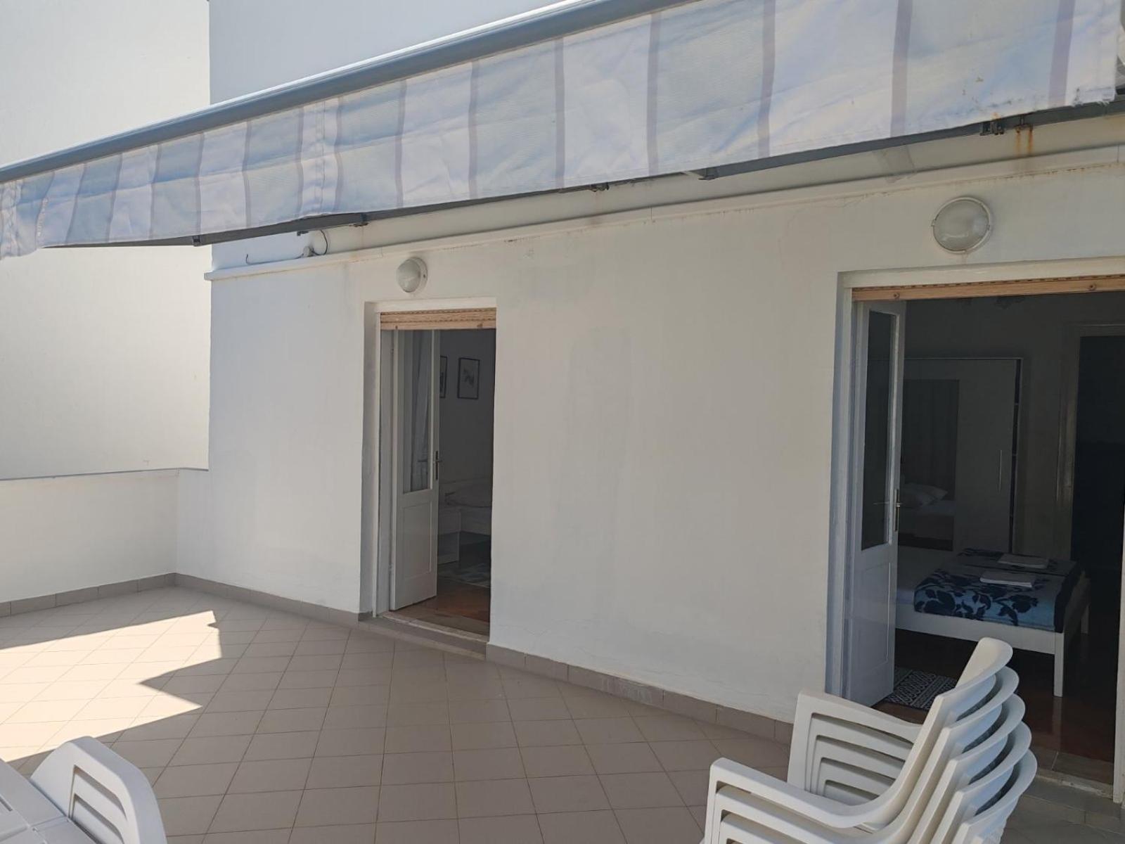 Ribaric Villa Banjol Екстериор снимка